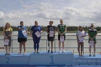 vyhlášení 5 km ženy masters A-D - 1. Lenka Pavlacká, 3. Michaela Ulipová